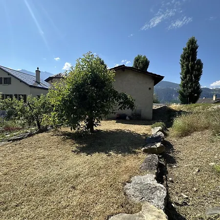 Open Sky Retreat - Panoramic Alpine Views 6 Sleeps Apartment